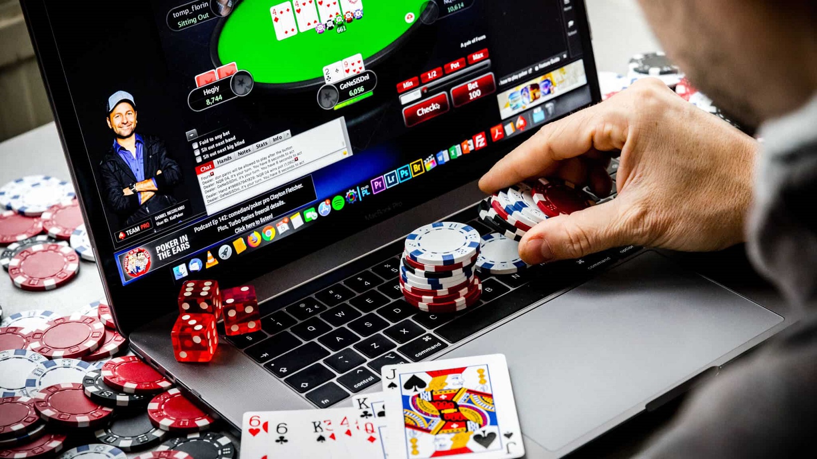 Why Live Rajacasino88 Games Are So Popular